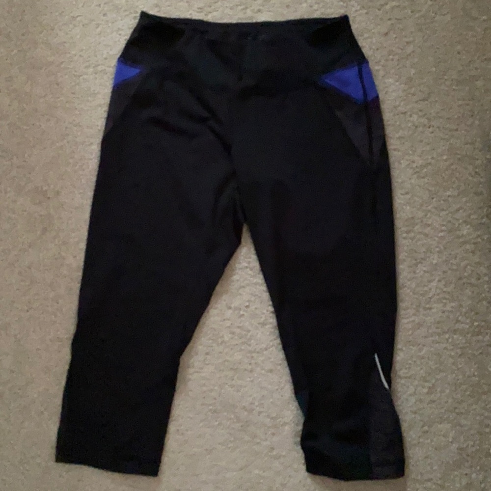 Tek Gear Workout Capri